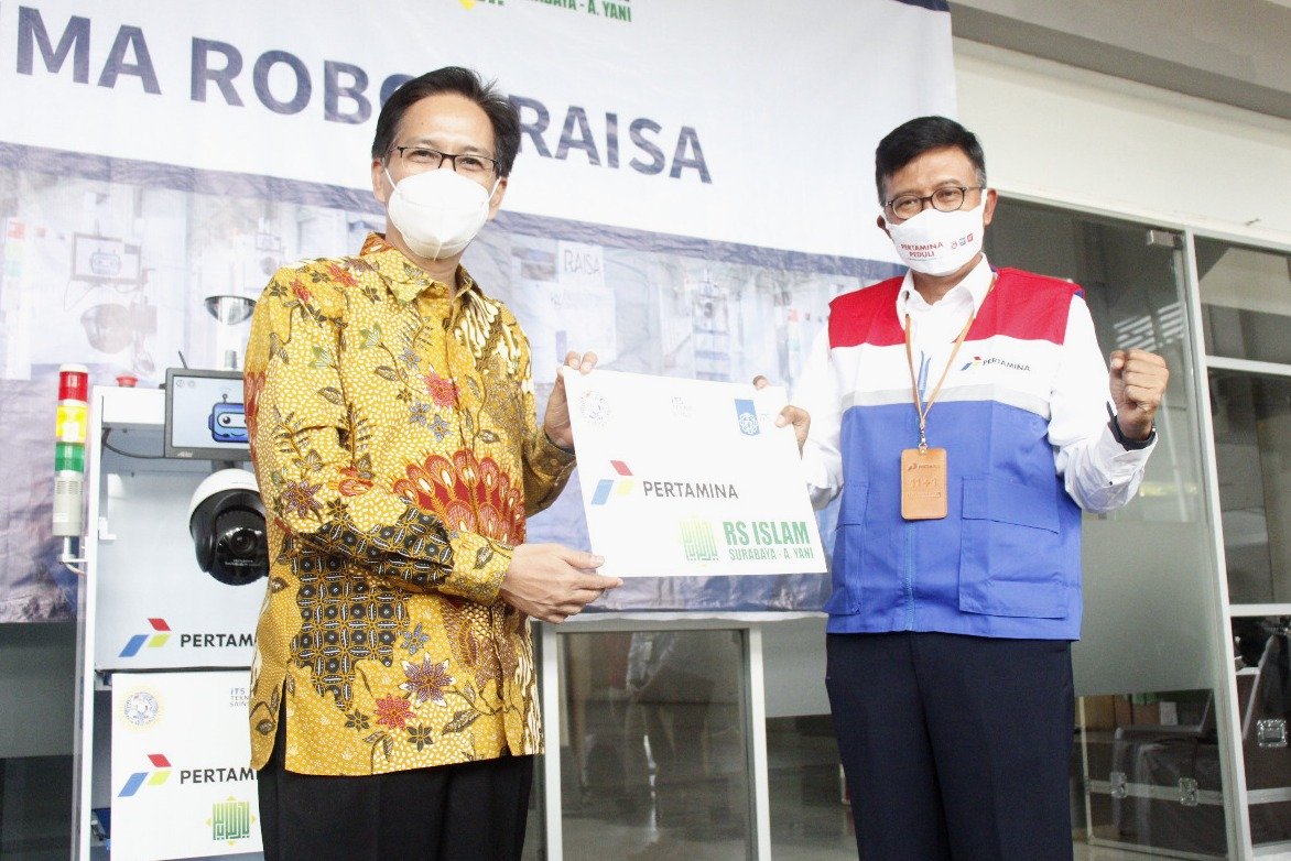 Dukung Tenaga Kesehatan Its Dan Pertamina Serahkan Robot Raisa Di