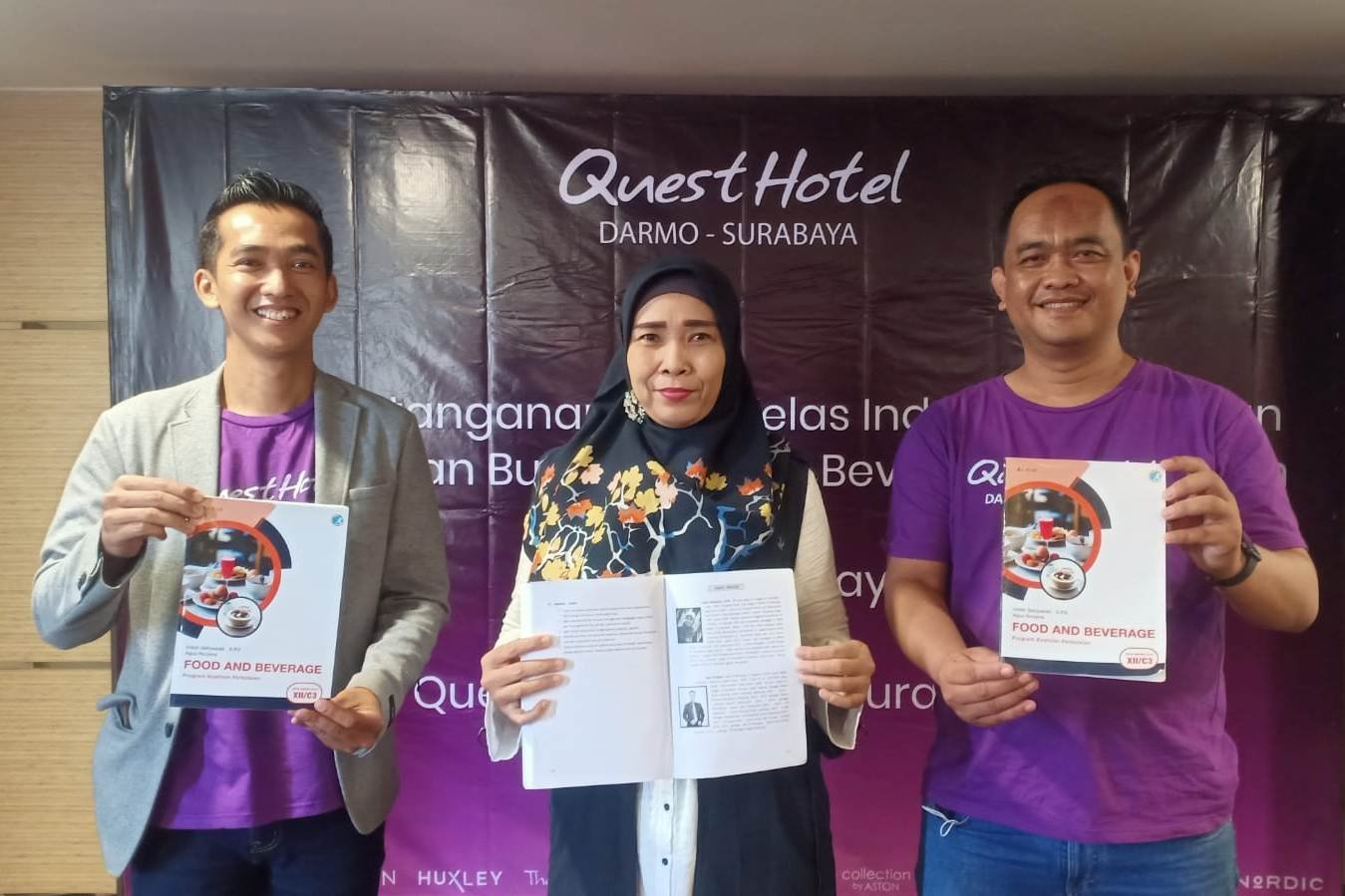 Dukung Dunia Pendidikan, Quest Hotel Dan SMKN 8 Surabaya Luncurkan Buku ...